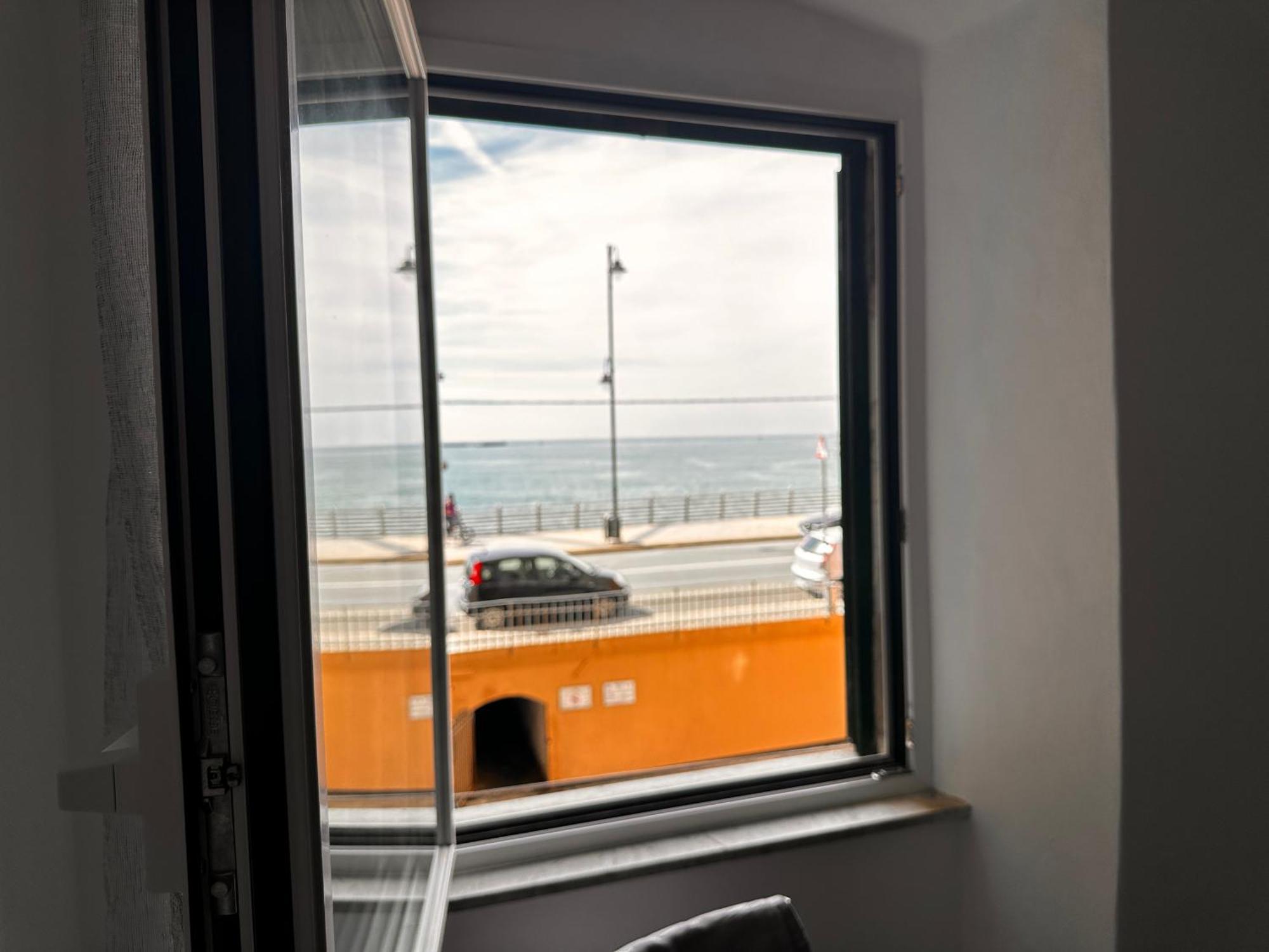 La Casa Di Dory In Primopiano Apartment Genoa Bagian luar foto